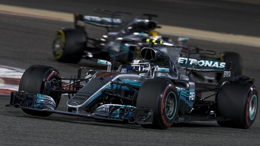 F1, test Barhain: Bottas primo, Vettel a rilento