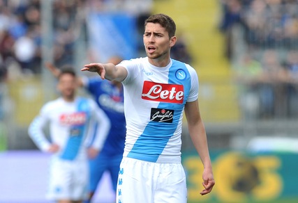 Calciomercato, l'agente di Jorginho: «Resterà al Napoli»