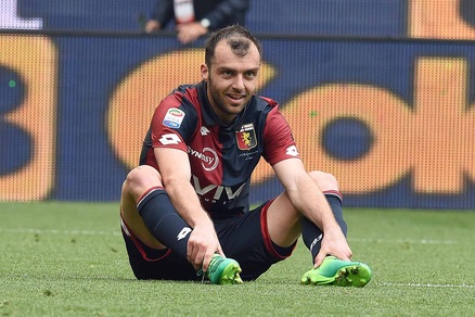 Serie A Genoa, Pandev fermo: dolore alla schiena