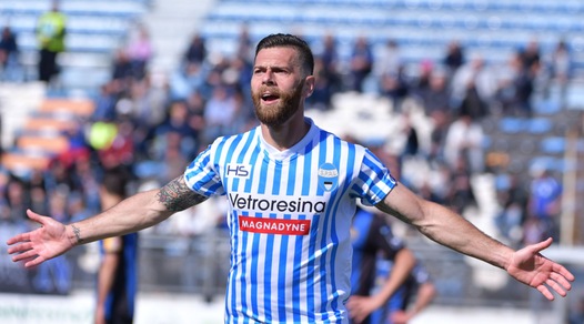 Serie B: Latina-Spal 1-2, impresa in dieci della capolista