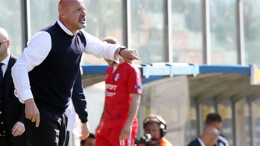 LA FORZA DI SEMPLICI E PECCHIA E LA CRISI DI COLANTUONO