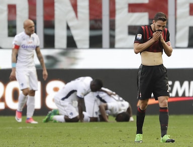 Milan, lite De Sciglio-tifosi dopo la sconfitta con l'Empoli