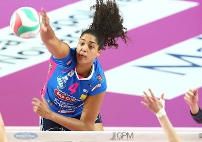 Volley: A1 Femminile, Novara fa valere il fattore campo