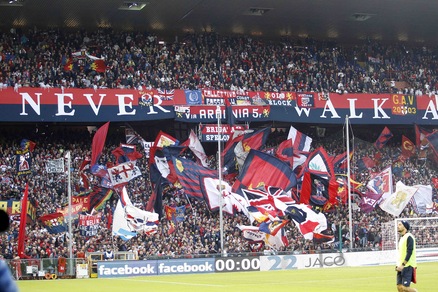 Serie A Genoa, i tifosi della Gradinata Nord: «Non siamo mafiosi»