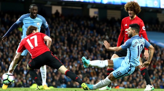 City-United 0-0: Guardiola attacca, Mourinho si salva