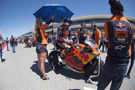 MotoGp, a Jerez il Comune vuole vietare le Ombrelline