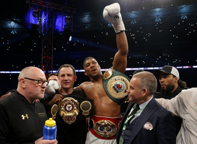 Boxe: Joshua campione del mondo, Klitschko perde per ko
