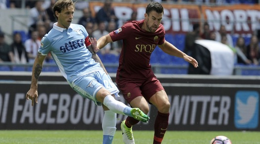 Roma-Lazio, Biglia: Totti fenomeno, gli ho chiesto la maglia