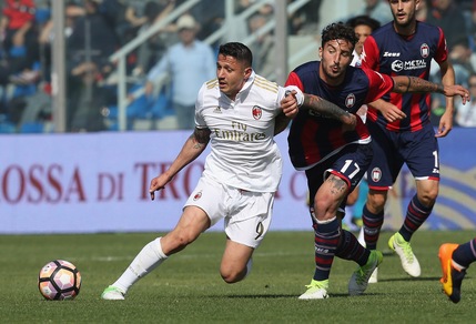Crotone-Milan 1-1: pareggio in rimonta per la squadra di Montella