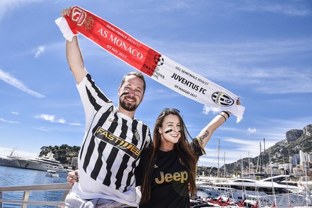 Champions League: i tifosi della Juventus invadono il Principato
