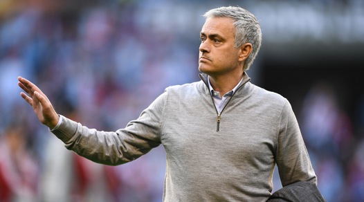 Inter, parla Mourinho: «Conte come me? Lui ha i capelli neri...»