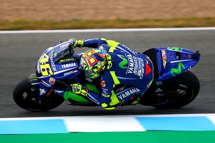 MotoGp, Jerez: Pedrosa domina, le immagini di Rossi in ritardo