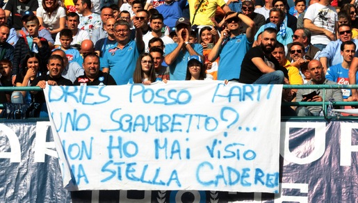 I tifosi del Napoli fanno gli auguri a Mertens