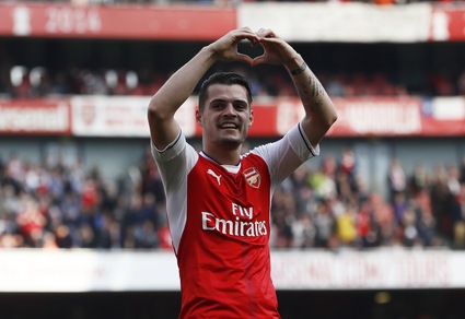 Premier League: Arsenal-Manchester United 2-0, Wenger piega Mourinho dopo 12 tentativi