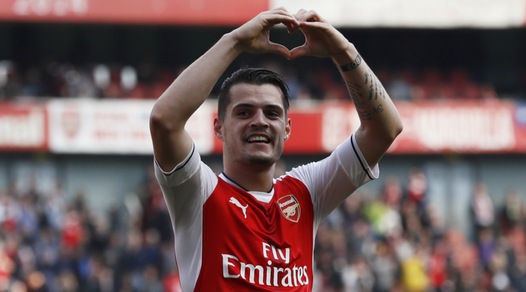 Premier League: Arsenal-Manchester United 2-0, Wenger piega Mourinho dopo 12 tentativi