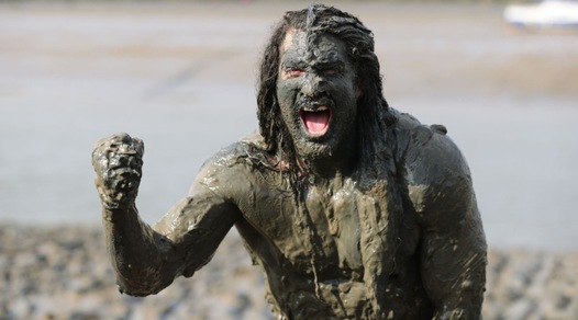 Maldon Mud Race: la corsa nel fango più pazza del mondo