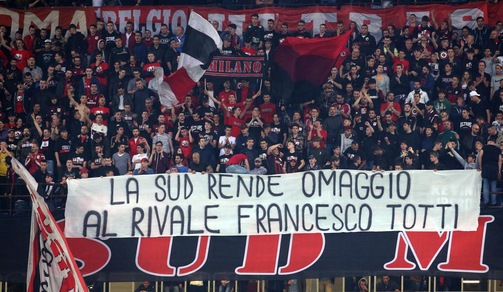 Totti, ovazione di San Siro e striscione in Milan-Roma