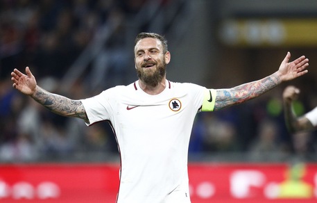 De Rossi: «I manichini? Mai avuto paura a Roma»