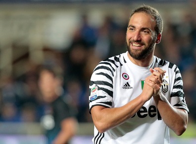 Roma-Juventus, il Napoli "costretto" a tifare Higuain per il 2° posto