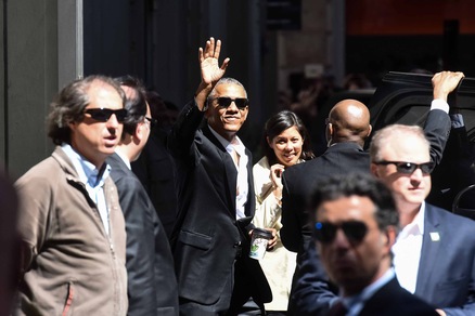 Milano si ferma per l'arrivo di Barack Obama, ma Michelle dov'è?