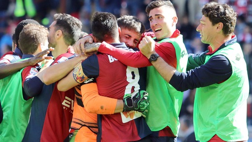 Serie A Genoa, il ritiro continua: squadra in volo verso Palermo