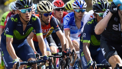 Giro d'Italia, espulso gregario di Nibali: fuori Moreno