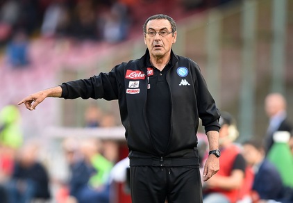Sarri: «Contratto? Mi voglio arricchire. Roma-Juve, potrei tifare per Higuain»