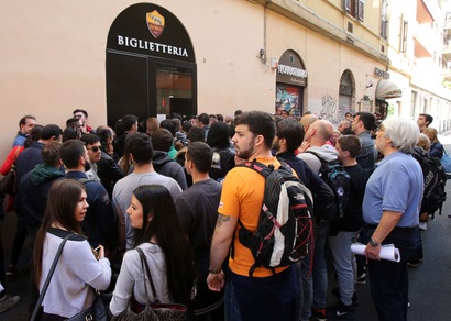 Totti day, Roma-Genoa: file e foto ricordo per i biglietti dell'addio del capitano