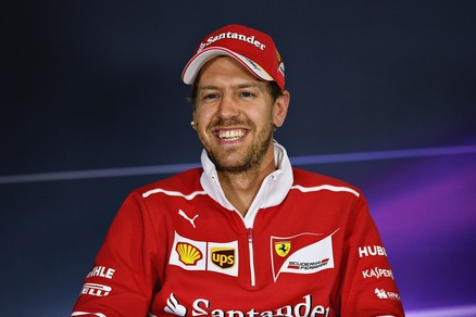F1 Spagna, Vettel: «Mercedes è ancora squadra da battere»