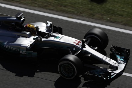 F1, Spagna: Mercedes sempre davanti, Vettel quarto