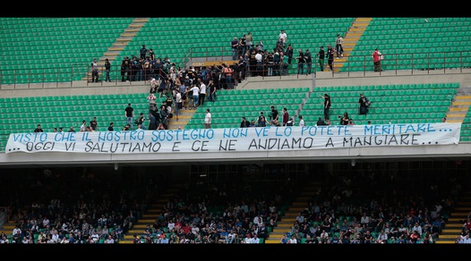 Inter, la Curva Nord abbandona lo stadio per protesta