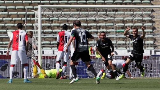Serie B, Bari-Ascoli 0-1: decide Bianchi