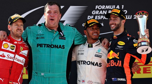 F1, Spagna: vince Hamilton, che duello con Vettel!