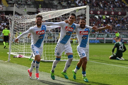 Serie A, Torino-Napoli 0-5: show azzurro all'Olimpico, Sarri al 2° posto