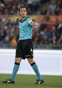 Moviola: Banti, Dybala giù, dubbio. Irrati, Molinaro-braccio, manca un rigore