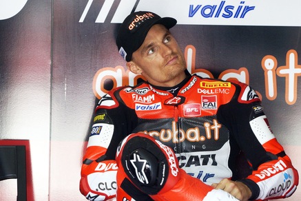 Sbk Ducati, Davies: «Che weekend! Grande lavoro di squadra»