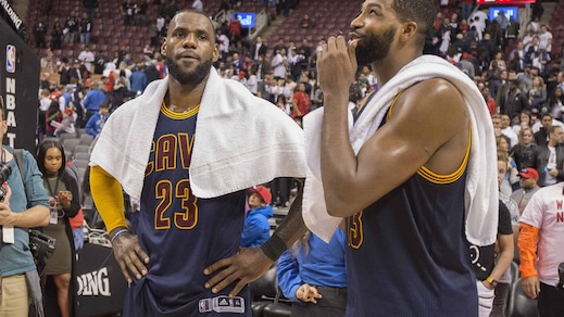 Basket, Nba: Curry e LeBron a quota da finale