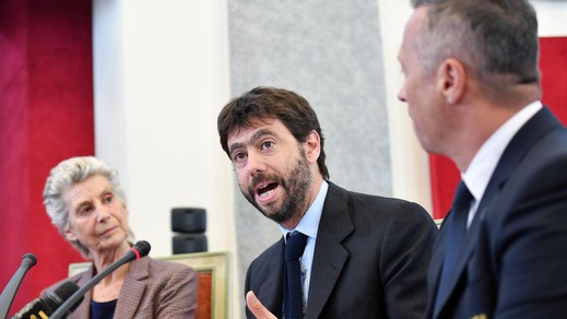 Agnelli si difende all'antimafia. E la Bindi fa gli auguri alla Juve
