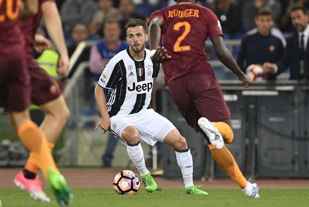 Pjanic: «Questa è una Juventus da guerra»