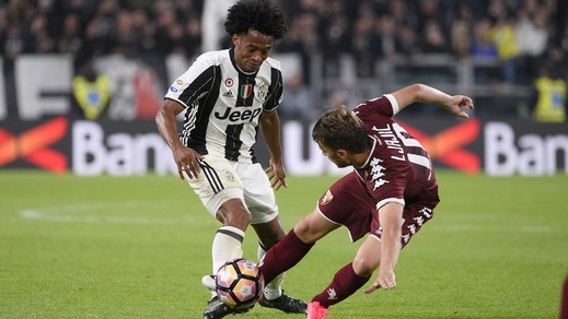 Cuadrado: «Triplete Juventus? Prima pensiamo a battere il Crotone»