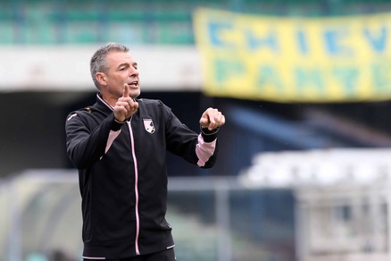 Serie A Palermo, Bortoluzzi: «Mi sto giocando il futuro»