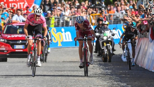 Giro d'Italia, Dumoulin trionfa a Oropa