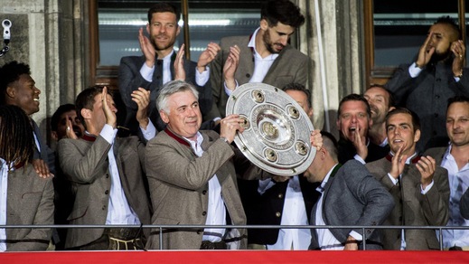 Bayern Monaco, che festa a Marienplatz