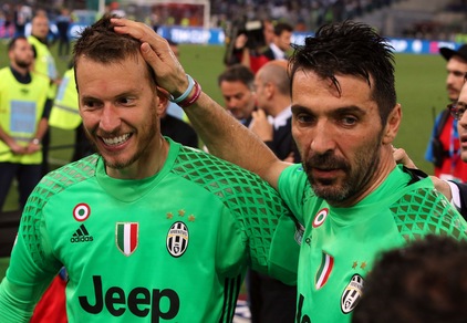 Juventus, Neto: «Io erede di Buffon? Concentrato solo sul presente»