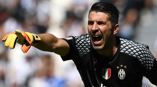 Buffon, BBC, Lichtsteiner, Marchisio: Juventus, sei uomini da sei scudetti