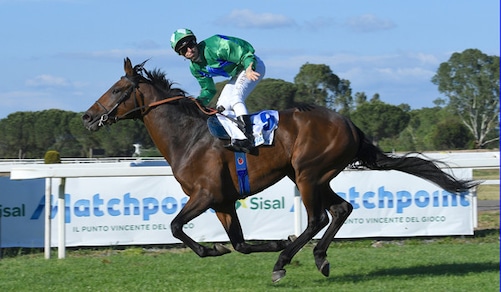 Mac Mahon, uno show nel Derby