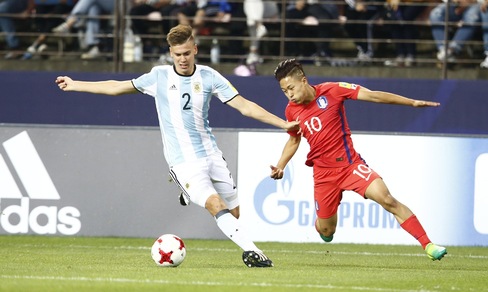 Calciomercato Roma, su Foyth c'è anche l'Atlético Madrid