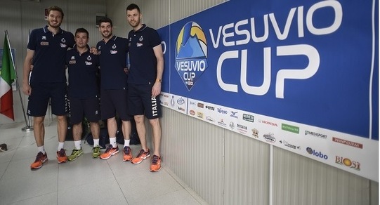 Volley: Presentata a Napoli la Vesuvio Cup