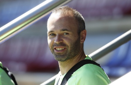 Iniesta spaventa il Barcellona: «Non so se rinnoverò»