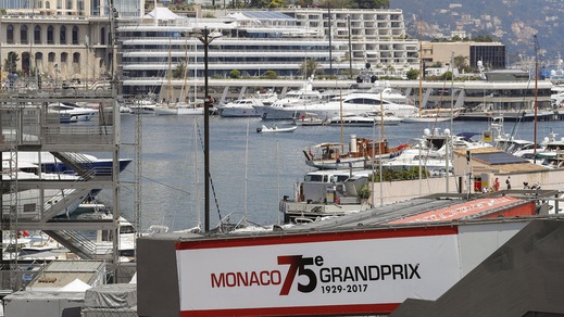 F1, a Montecarlo un minuto di silenzio per Manchester